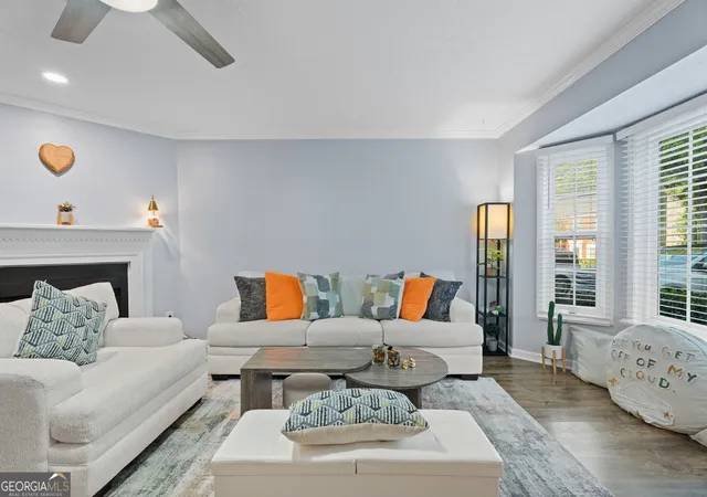 Photo 3 of Townhouse for sale at 655 Anderson Walk, Marietta, GA 30062 | MLS# 10830119 | Listing updated on 2026-09-04