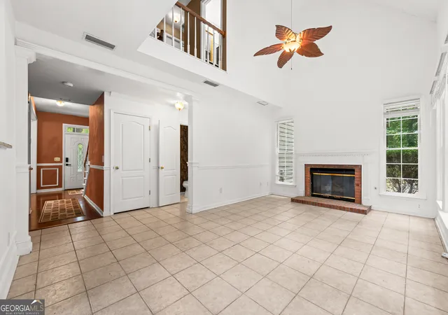 Photo 2 of Single family home for sale at 4056 Watkins Glen Dr, Woodstock, GA 30189 | MLS# 10805822 | Listing updated on 2026-09-15