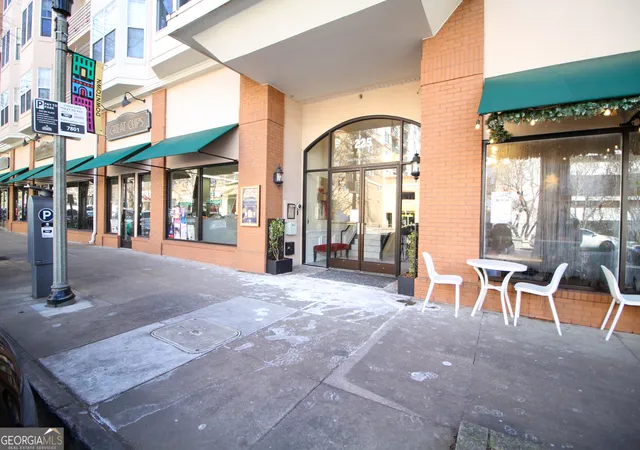 Photo 3 of Sale Pending at 225 E Ponce De Leon Ave #404, Decatur, GA 30030 | MLS# 10684769 | Listing updated on 2026-09-11