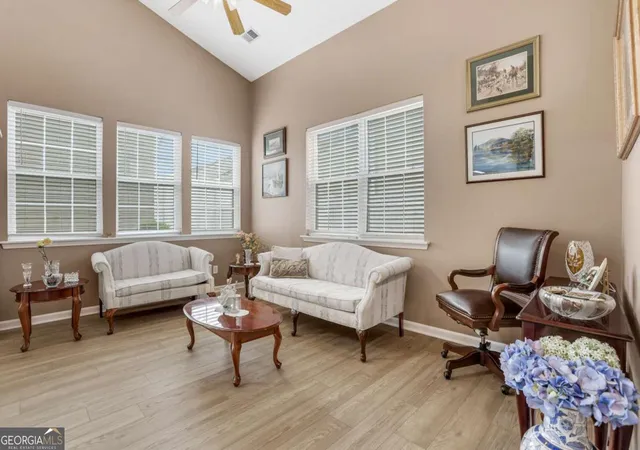 Photo 3 of Single family home for sale at 141 W Oaks Pl, Woodstock, GA 30188 | MLS# 10826043 | Listing updated on 2026-09-15
