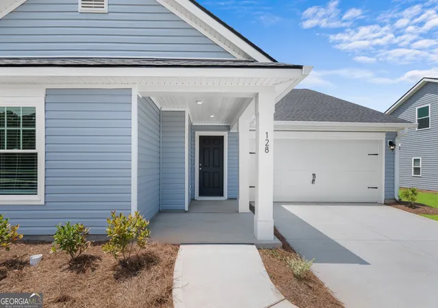 3rd image of 128 Hamner Dr, Statesboro, GA 30461 | MLS# 10784002