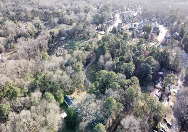 Photo 3 of Single family home for sale at 190 Bowles Dr, Athens, GA 30606 | MLS# 10435608 | Listing updated on 2026-06-23