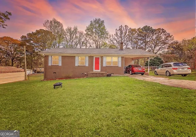Homes for sale in Chickamauga, GA | 6933 Hwy W 136, Chickamauga, GA 30707 | MLS# 10723183