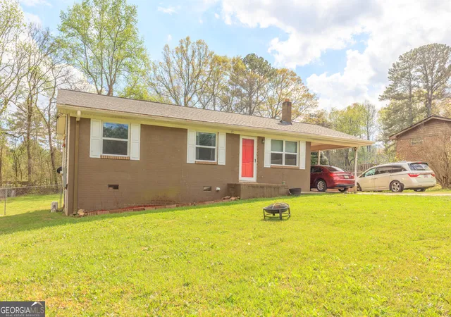 Homes for sale in Chickamauga, GA | 6933 Hwy W 136, Chickamauga, GA 30707 | MLS# 10723183