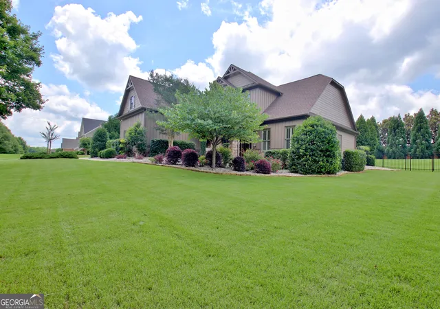 Homes for sale in Peachtree City, GA | 365 Swains Dr, Peachtree City, GA 30269 | MLS# 10782371
