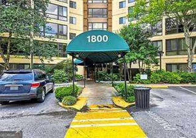 4th image of 1800 Clairmont Lake #A204, Decatur, GA 30033 | MLS# 10827219
