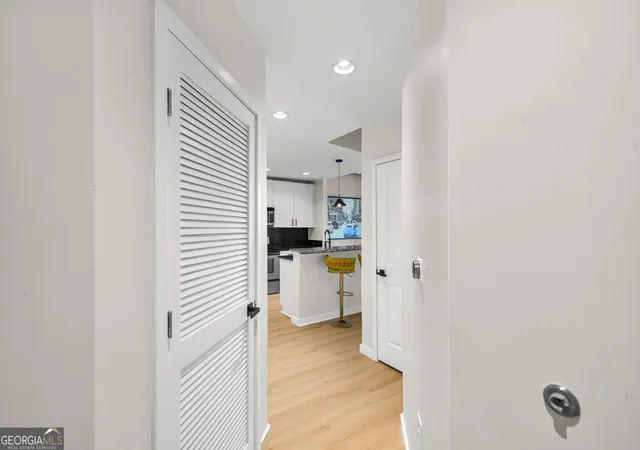 Homes for sale in Atlanta, GA | 250 Pharr Rd Ne #APT 1702, Atlanta, GA 30305 | MLS# 10737520