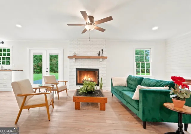 Photo 4 of Single family home for sale at 125 Childers Rd, Canton, GA 30115 | MLS# 10783590 | Listing updated on 2026-09-15