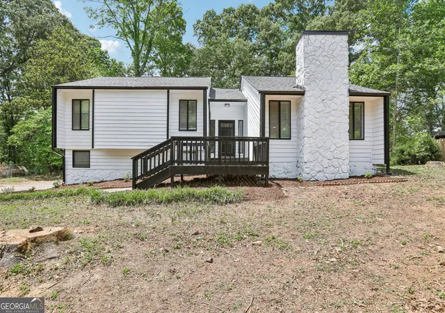Photo 1 of Single family home for sale at 5497 Gibson Dr, Acworth, GA 30102 | MLS# 10821813 | Listing updated on 2026-08-28