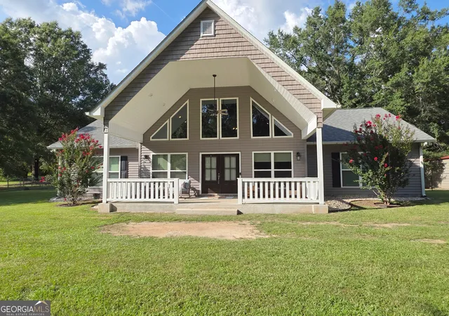 1st image of 105 Lawrence Rd Nw, Milledgeville, GA 31061 | MLS# 10808785