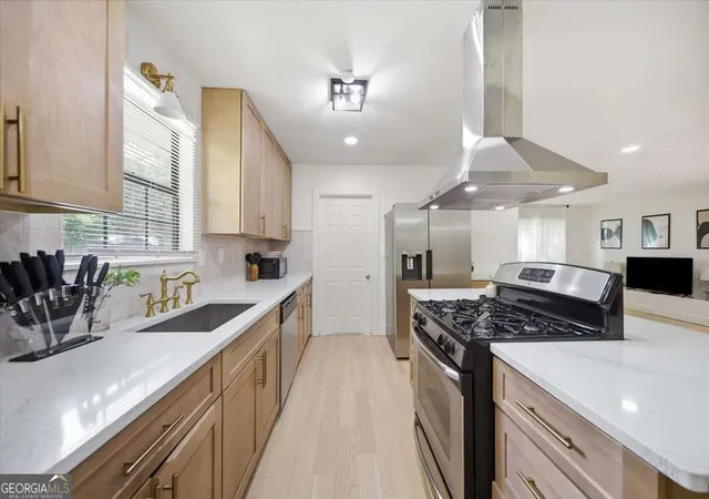 Photo 3 of Single family home for sale at 1721 W Austin Rd, Decatur, GA 30032 | MLS# 10791301 | Listing updated on 2026-08-22