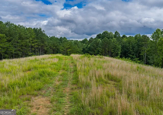 Photo 3 of Sale Pending at 2027 Pleasant Valley Rd, Talking Rock, GA 30175 | MLS# 10807942 | Listing updated on 2026-09-07