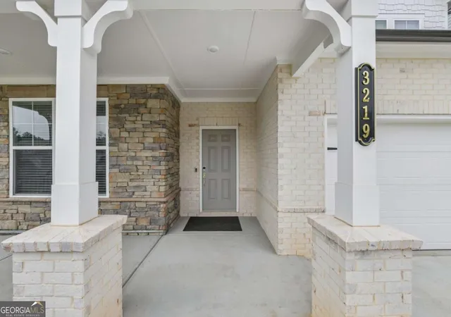 Photo 2 of Single family home for sale at 3219 Shirecrest Ln, Dacula, GA 30019 | MLS# 10822016 | Listing updated on 2026-09-14