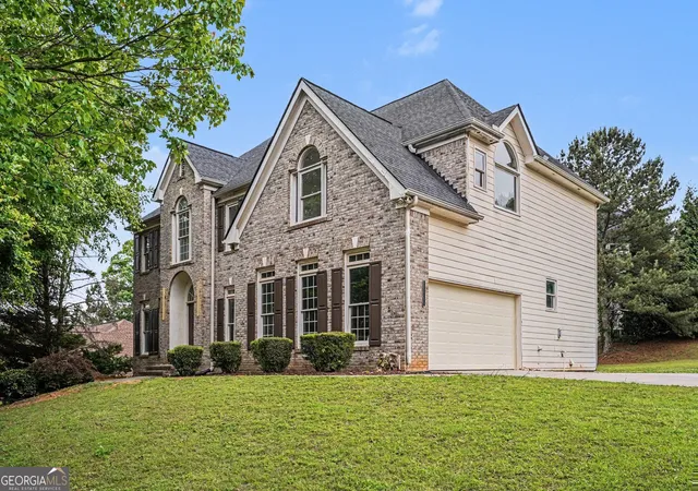 3rd image of 3927 Broadleaf Walk, Ellenwood, GA 30294 | MLS# 10756422