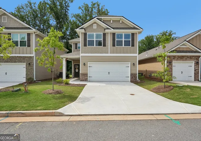 1st image of 111 Vineyard Walk, Carrollton, GA 30117 | MLS# 10821716