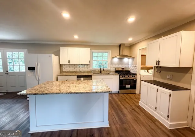 Photo 2 of Single family home for sale at 190 Stroud Dr Se, Mableton, GA 30126 | MLS# 10762425 | Listing updated on 2026-10-02