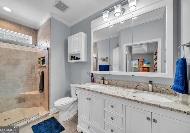 Photo 3 of Single family home for sale at 372 Spyglass Hill Dr, Perry, GA 31069 | MLS# 10827216 | Listing updated on 2026-09-03