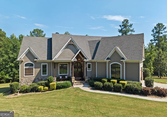 Photo 1 of Mansion for sale at 1081 Apalachee Ridge, Madison, GA 30650 | MLS# 10677007 | Listing updated on 2026-09-22