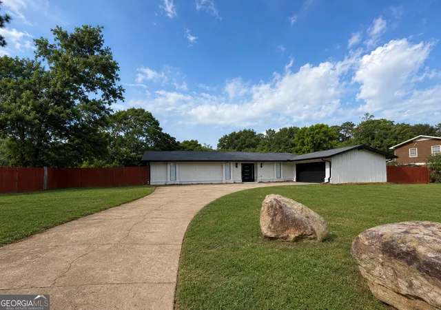 1st image of 2294 Se Fairview Rd Se, Conyers, GA 30013 | MLS# 10830167