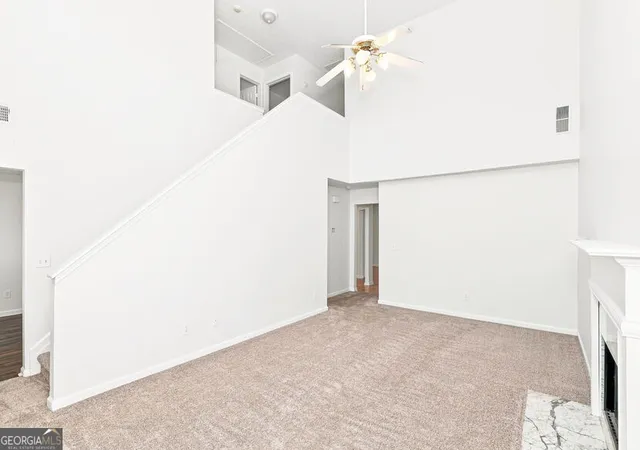 Photo 2 of Sale Pending at 9880 Vista Cir, Union City, GA 30291 | MLS# 10830684 | Listing updated on 2026-09-03