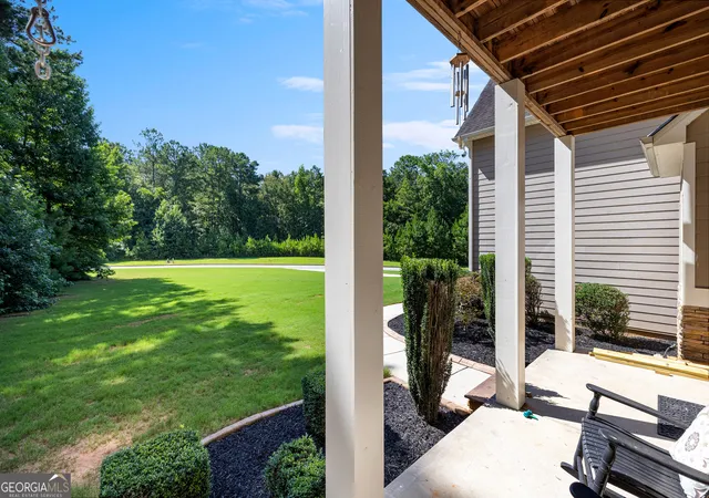2nd image of 211 Fox Hall Xing W, Senoia, GA 30276 | MLS# 10810093