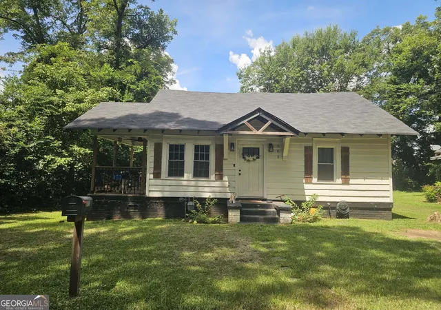 3rd image of 603 Avenue F, West Point, GA 31833 | MLS# 10825713