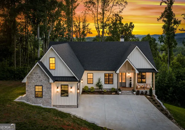 Photo 1 of Sale Pending at 228 Winding Rdg, Blairsville, GA 30512 | MLS# 10808543 | Listing updated on 2026-08-22