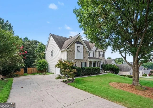 2nd image of 1200 Lilac Arbor Rd, Dacula, GA 30019 | MLS# 10822273