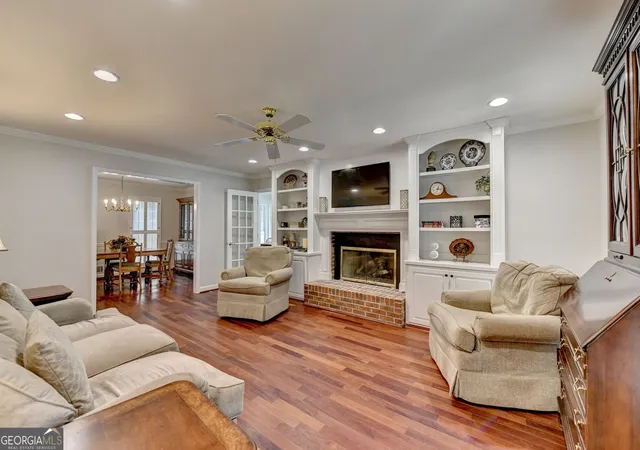 Photo 3 of Single family home for sale at 4634 Camber Well Ln, Suwanee, GA 30024 | MLS# 10834552 | Listing updated on 2026-09-18