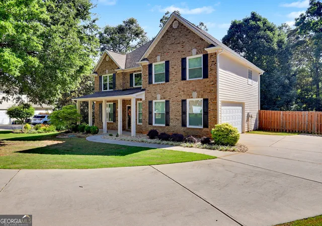 Homes for sale in Mcdonough, GA | 1533 Rolling Meadows Dr, Mcdonough, GA 30253 | MLS# 10777880