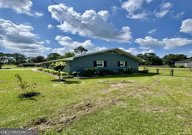 Homes for sale in Vidalia, GA | 302 W 9Th St, Vidalia, GA 30474 | MLS# 10795460