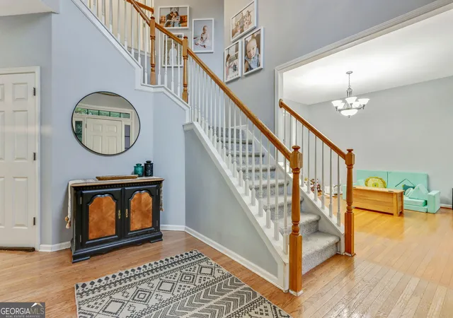 Photo 2 of Single family home for sale at 44 Valleyside Dr S, Dallas, GA 30157 | MLS# 10808005 | Listing updated on 2026-07-31
