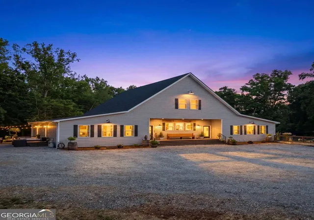 Photo 1 of Mansion for sale at 426 Thompson Crk Park Rd, Dawsonville, GA 30534 | MLS# 10803559 | Listing updated on 2026-08-03