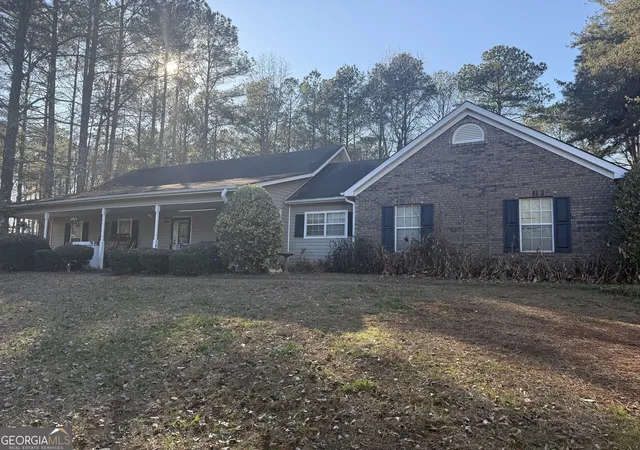 Photo 1 of Single family home for sale at 1045 Matthews Way, Mcdonough, GA 30252 | MLS# 10798180 | Listing updated on 2026-08-08