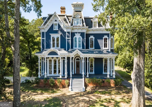 Photo 1 of Mansion for sale at 906 E 2nd Avenue, Rome, GA 30161 | MLS# 10836150 | Listing updated on 2026-09-14
