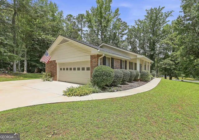 2nd image of 6650 Corico Wy, Fairburn, GA 30213 | MLS# 10777593