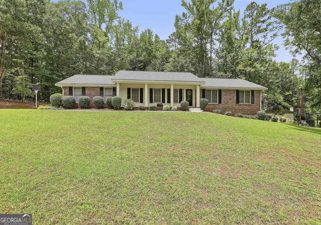 Photo 4 of Single family home for sale at 6650 Corico Wy, Fairburn, GA 30213 | MLS# 10777593 | Listing updated on 2026-09-01