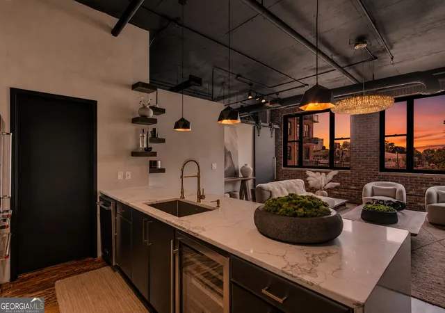 Photo 4 of Sale Pending at 3235 Roswell Rd #502, Atlanta, GA 30305 | MLS# 10813497 | Listing updated on 2026-08-28