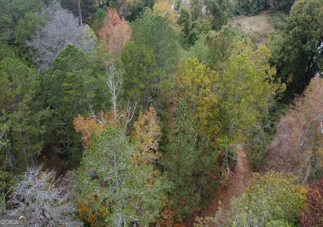 Photo 3 of Sale Pending at 3069 Thompson Mill Rd, Buford, GA 30519 | MLS# 10407393 | Listing updated on 2025-12-29