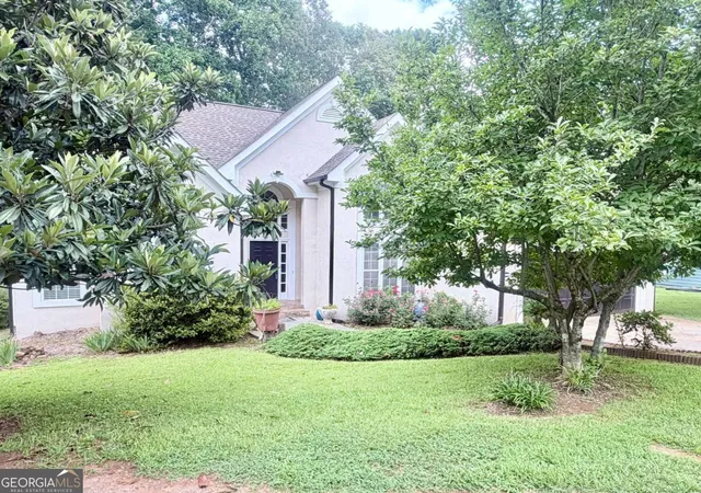 Photo 1 of Sale Pending at 345 Winchester Way, Woodstock, GA 30188 | MLS# 10811924 | Listing updated on 2026-09-16