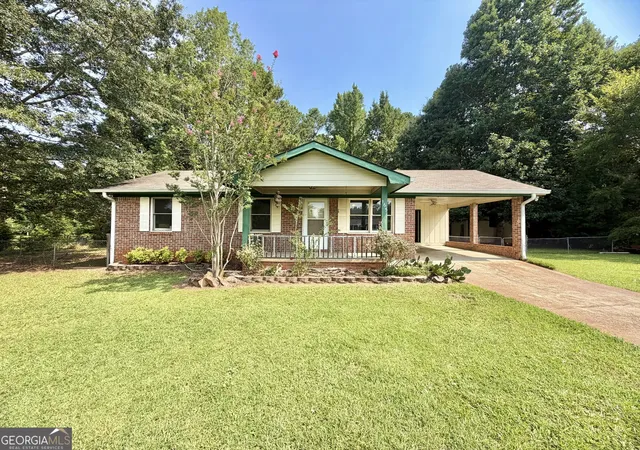 3rd image of 165 Ball Ground Rd, Covington, GA 30014 | MLS# 10814445