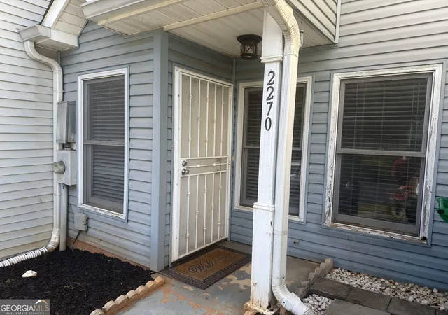 2nd image of 2270 Wellington Cir, Lithonia, GA 30058 | MLS# 10757480