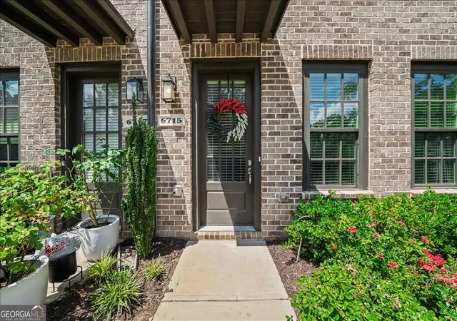 3rd image of 6715 Prelude Dr, Atlanta, GA 30328 | MLS# 10801782