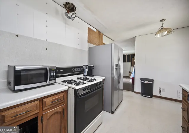 Photo 3 of Single family home for sale at 1810 Hasty Rd, Marietta, GA 30062 | MLS# 10812878 | Listing updated on 2026-10-23