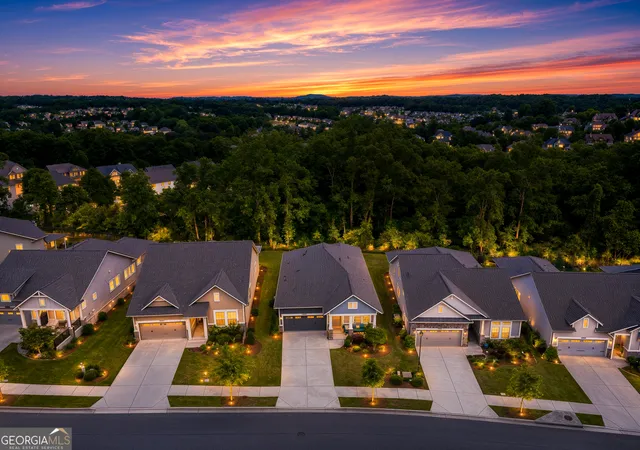 Photo 3 of Single family home for sale at 6973 River Rock Dr, Flowery Branch, GA 30542 | MLS# 10779638 | Listing updated on 2026-08-20