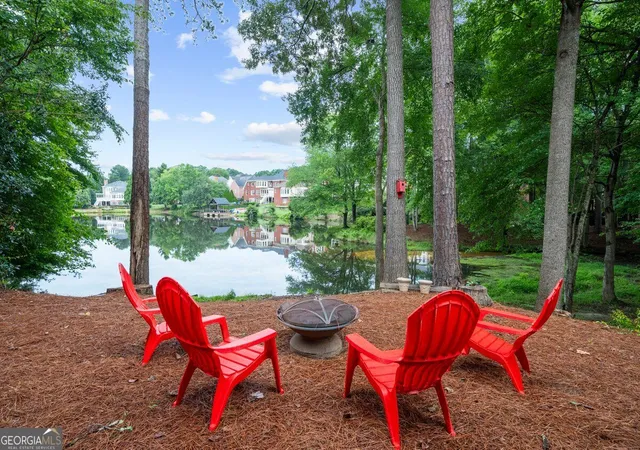 3rd image of 4556 Allen Park Path, Suwanee, GA 30024 | MLS# 10813647