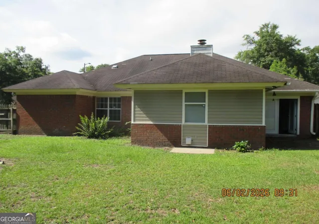 Homes for sale in Hinesville, GA | 1108 Montclair Dr, Hinesville, GA 31313 | MLS# 10786082