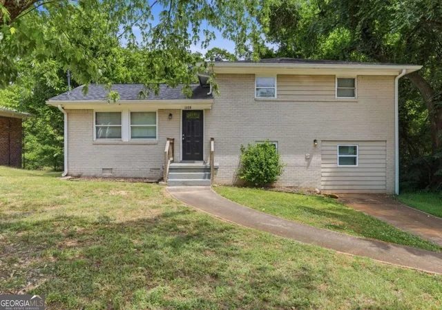 Photo 1 of Single family home for sale at 1608 W Austin Rd, Decatur, GA 30032 | MLS# 10787989 | Listing updated on 2026-09-15