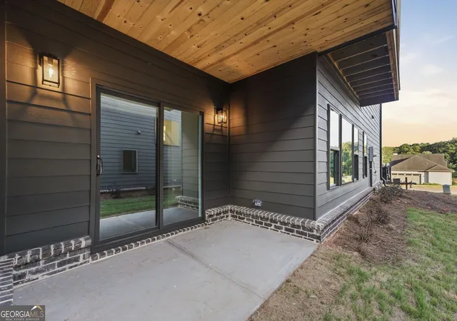 Photo 2 of Single family home for sale at 605 Gaines School Rd, Athens, GA 30605 | MLS# 10829220 | Listing updated on 2026-09-05