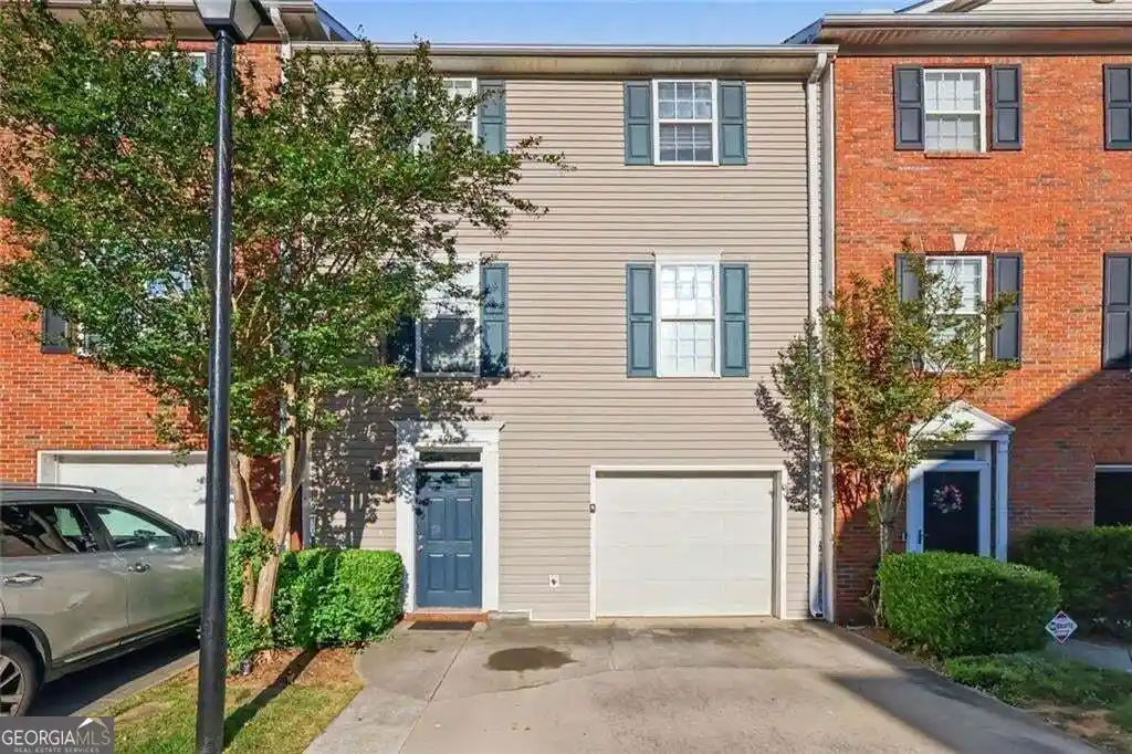 Townhouse for sale at 2402 Beaver Fls Dr NW, Norcross, GA 30071 | MLS# 10872627